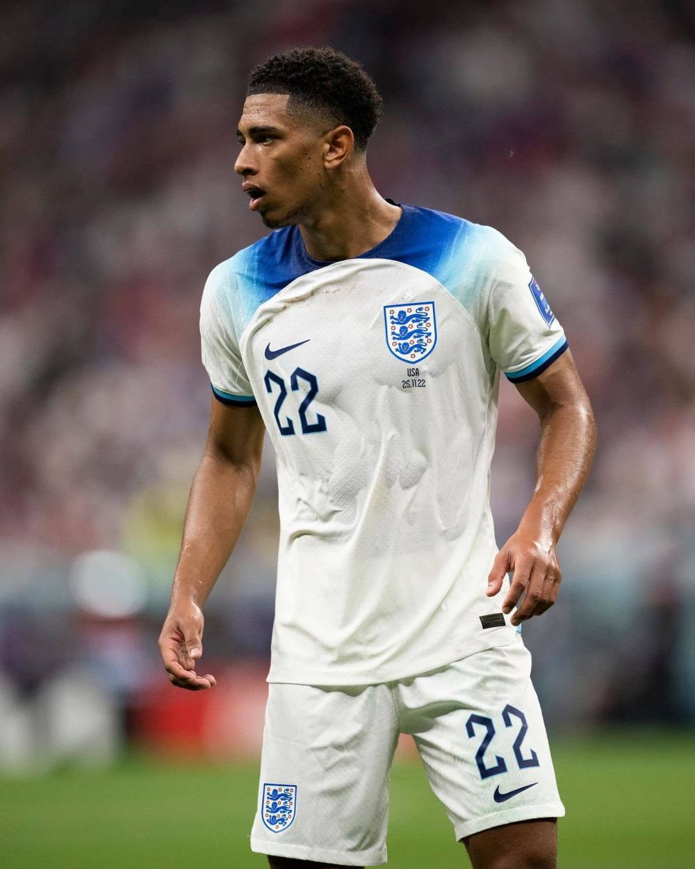 中超：上海海港4-0大胜深圳队