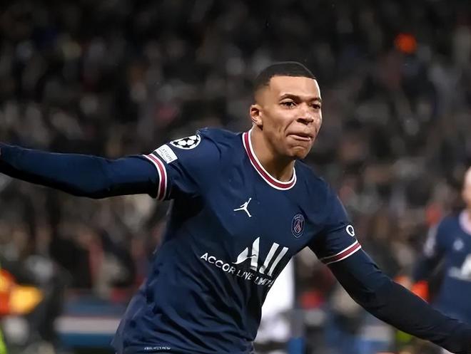 见证！国乒队员登上领奖台