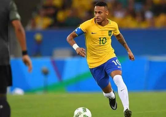 中超递补资格全解析：长春亚泰与广州豹的未来之路（中超递补全梳理：长春亚泰与广州豹的前景与抉择）