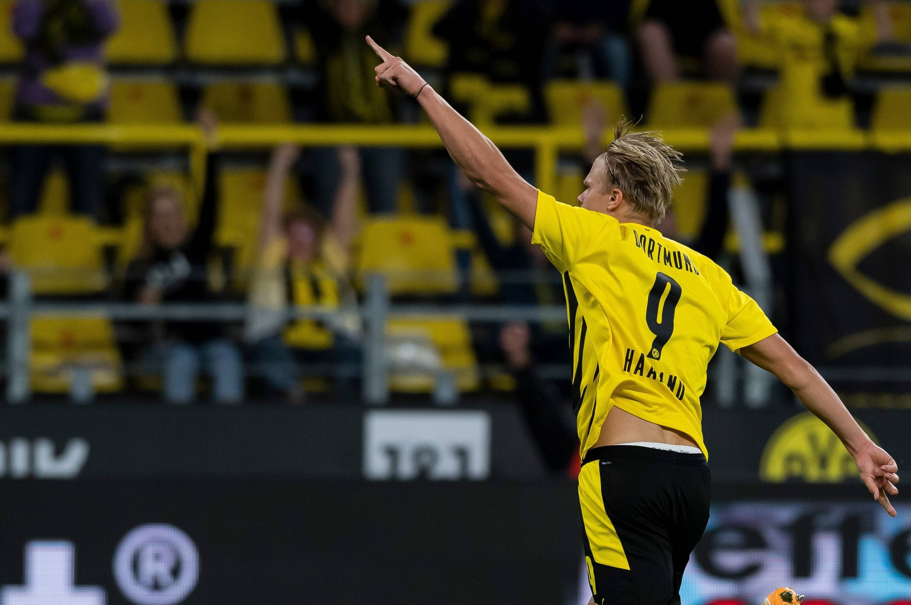 IFFHS年度最佳教练：恩里克第一，马雷斯卡、弗里克分列二三（IFFHS年度最佳教练评选：恩里克夺魁，马雷斯卡与弗里克分获亚季军）