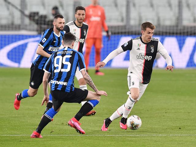 埃里克·加西亚：不会对皇马近况感到高兴；我们会想念阿劳霍