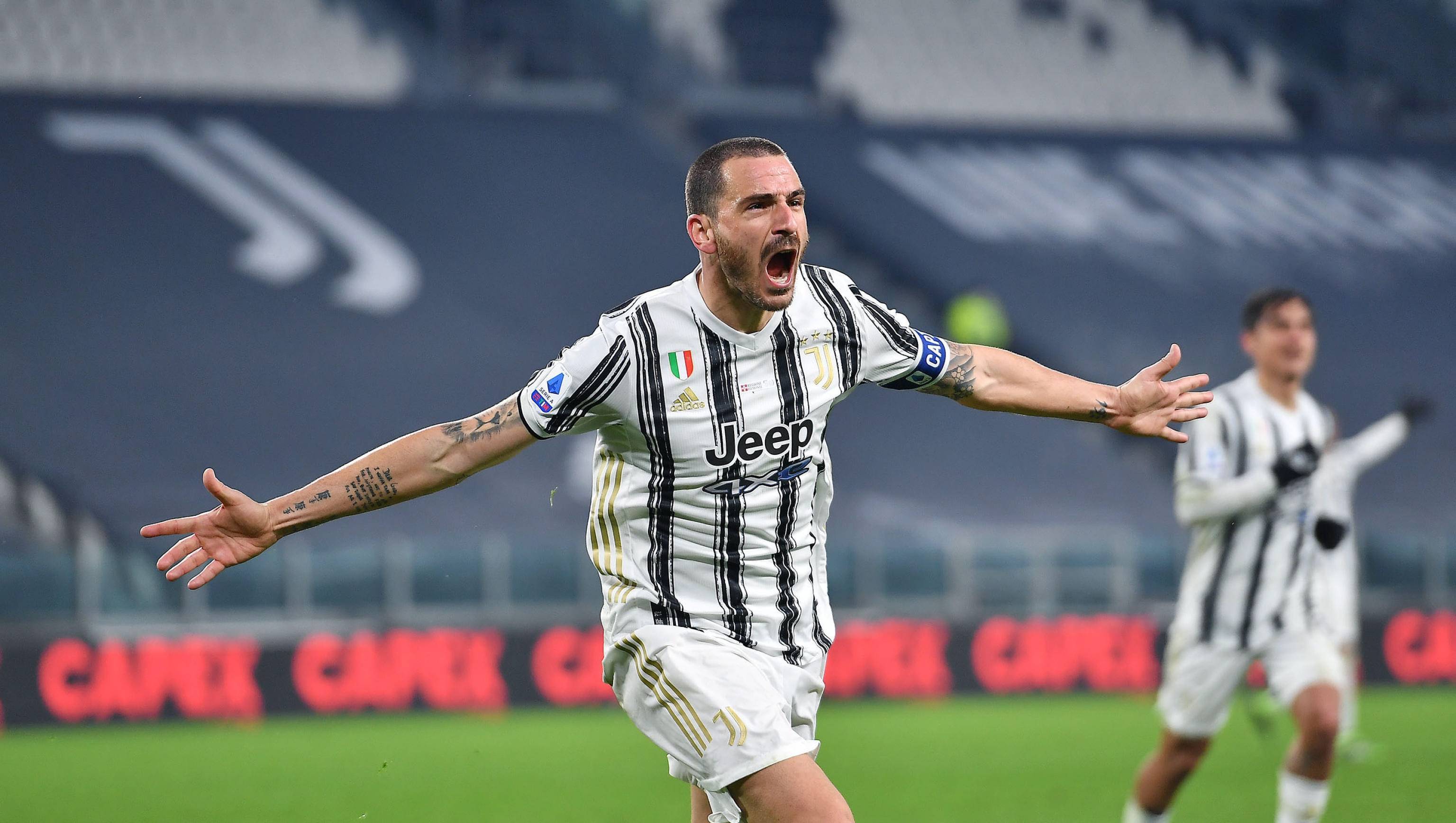 以山东泰山队为例，去掉外援，中超改为全华班与外援队就能盈利